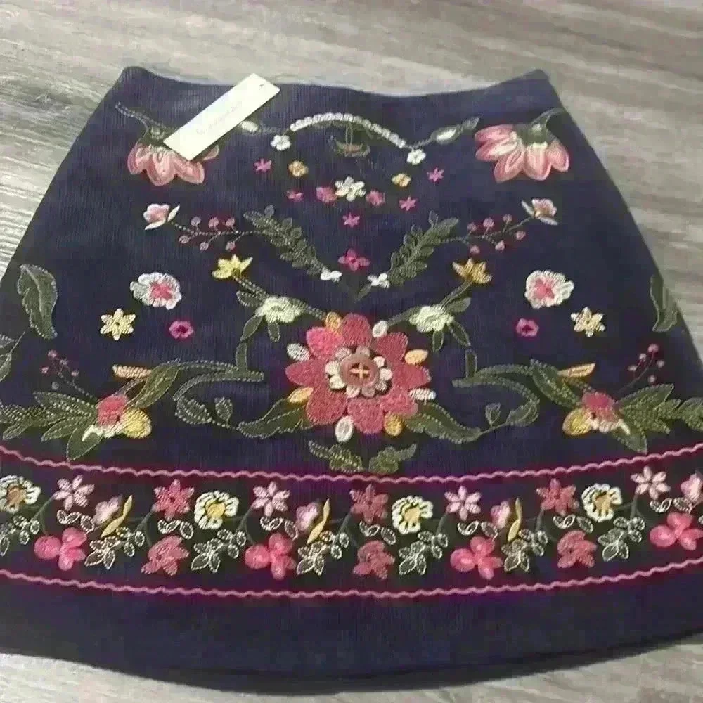 Gorgeous francesca’s mini‎ skirt